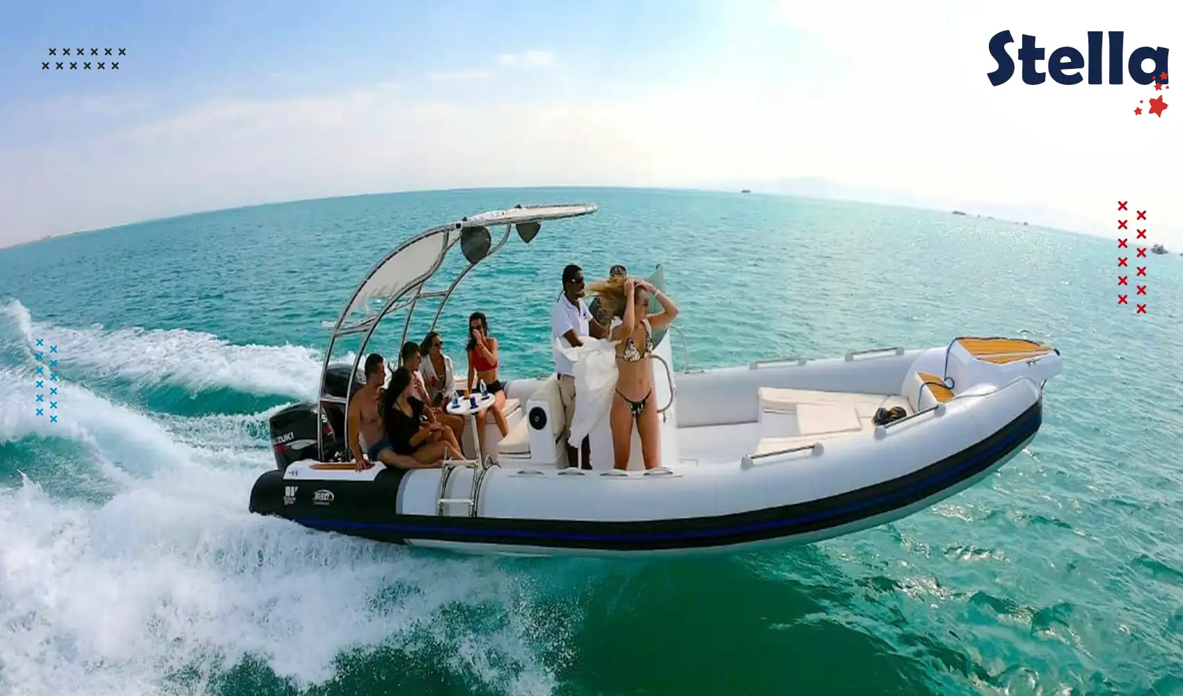 Louez un speed boat privé à Hurghada et partez à la découverte de criques secrètes, plages isolées et fonds marins incroyables.