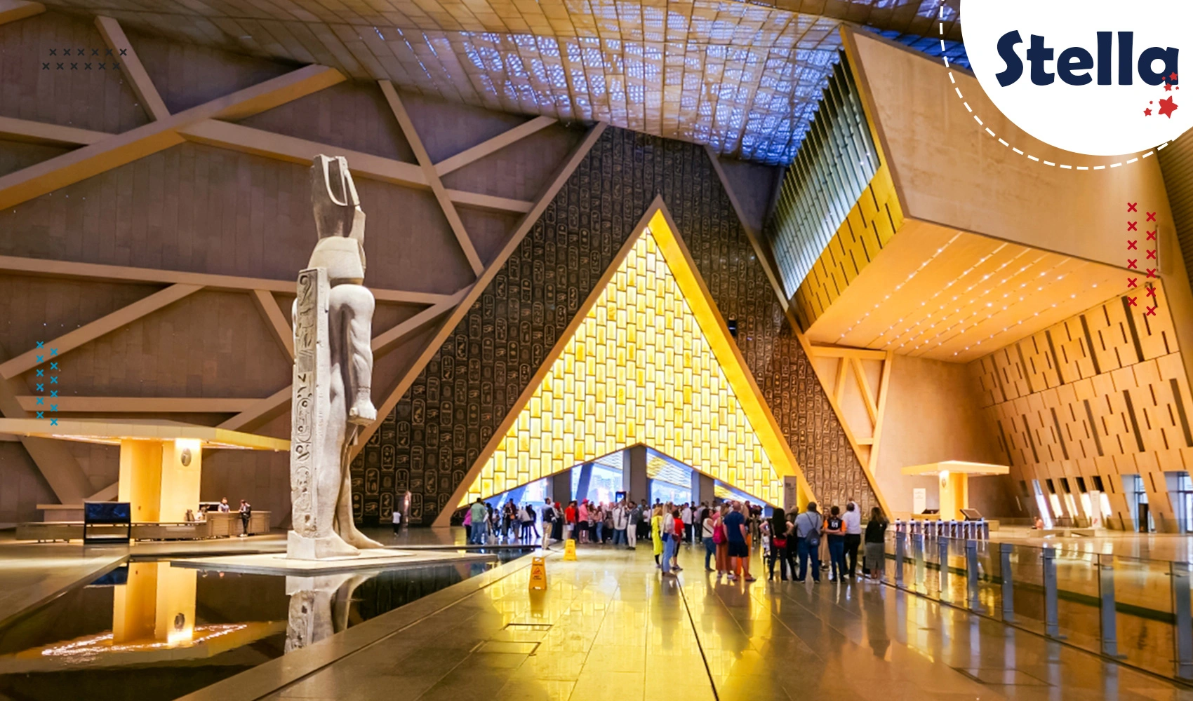 Pyramides & Grand Musée Égyptien (GEM)
